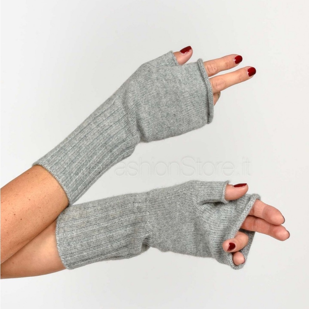 Notshy Beige hand mittens